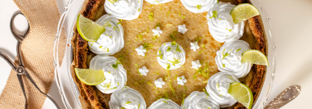 Key Lime Pie - a delicious lime cream pie! Vegan with this recipe.